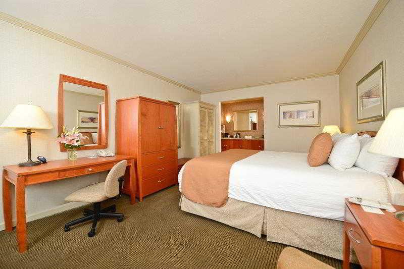 Surestay Plus Hotel By Best Western Mountain View Exterior photo
